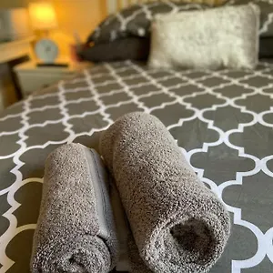 https://the-ashton-mews.cardiffhotelswales.com